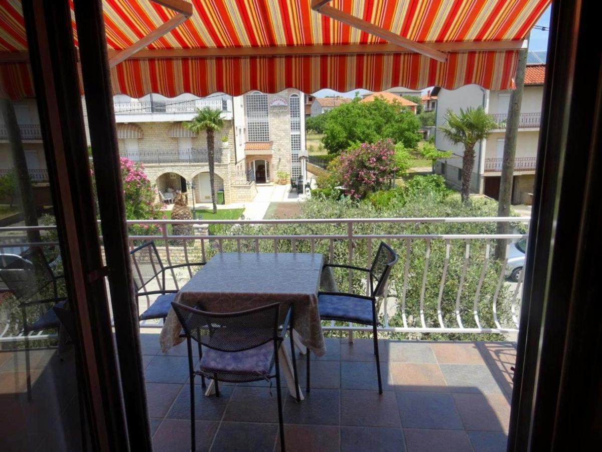 Apartments With A Parking Space Biograd Na Moru, Biograd - 860 Экстерьер фото