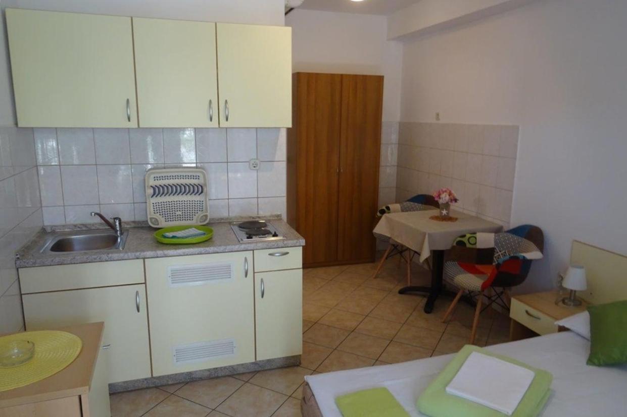 Apartments With A Parking Space Biograd Na Moru, Biograd - 860 Экстерьер фото